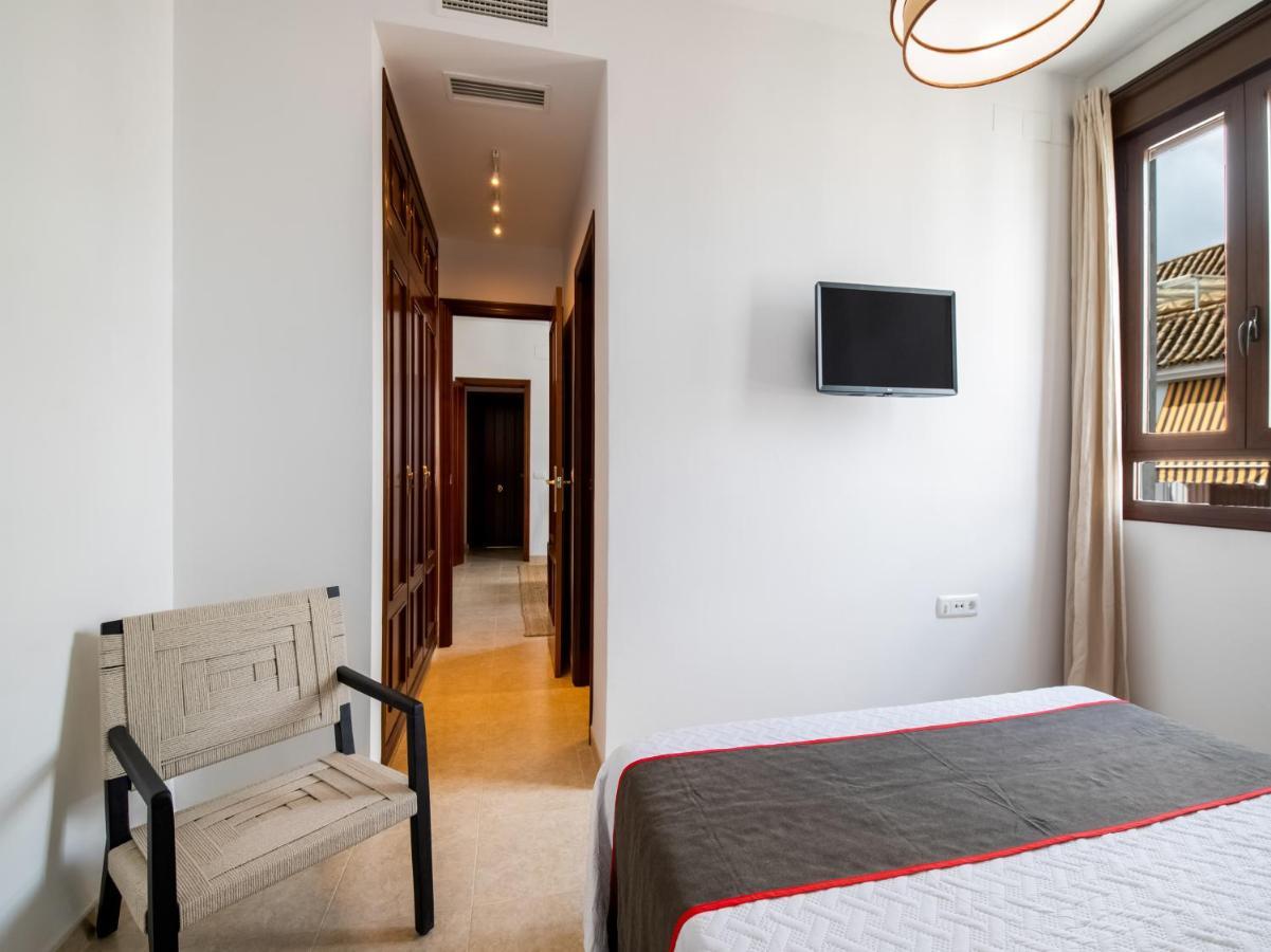 Apartamentos Santiago Ecija Luaran gambar