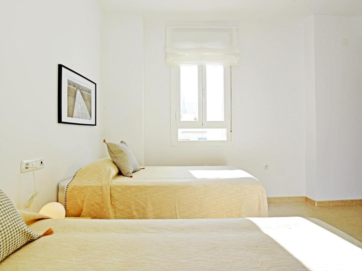 Apartamentos Santiago Ecija Luaran gambar